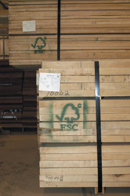 
The FSC logo guarantees that a product is from a well-managed forest. FSC Tradmark© Forest Stewardship Council A.C.
